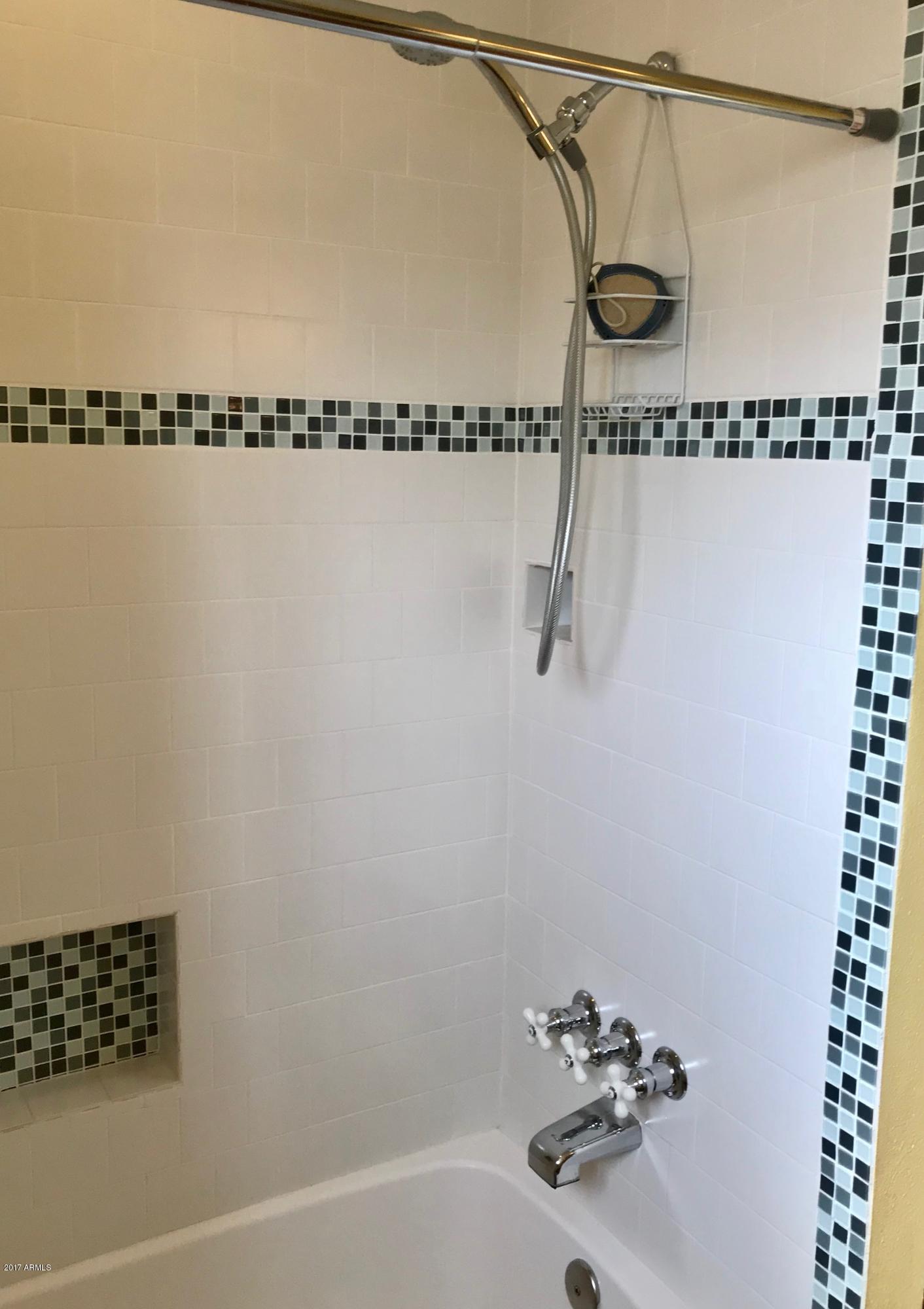 2917 East Bloomfield Road Phoenix, AZ 85032 - Photo 14 of 32 Hall Bath 1a