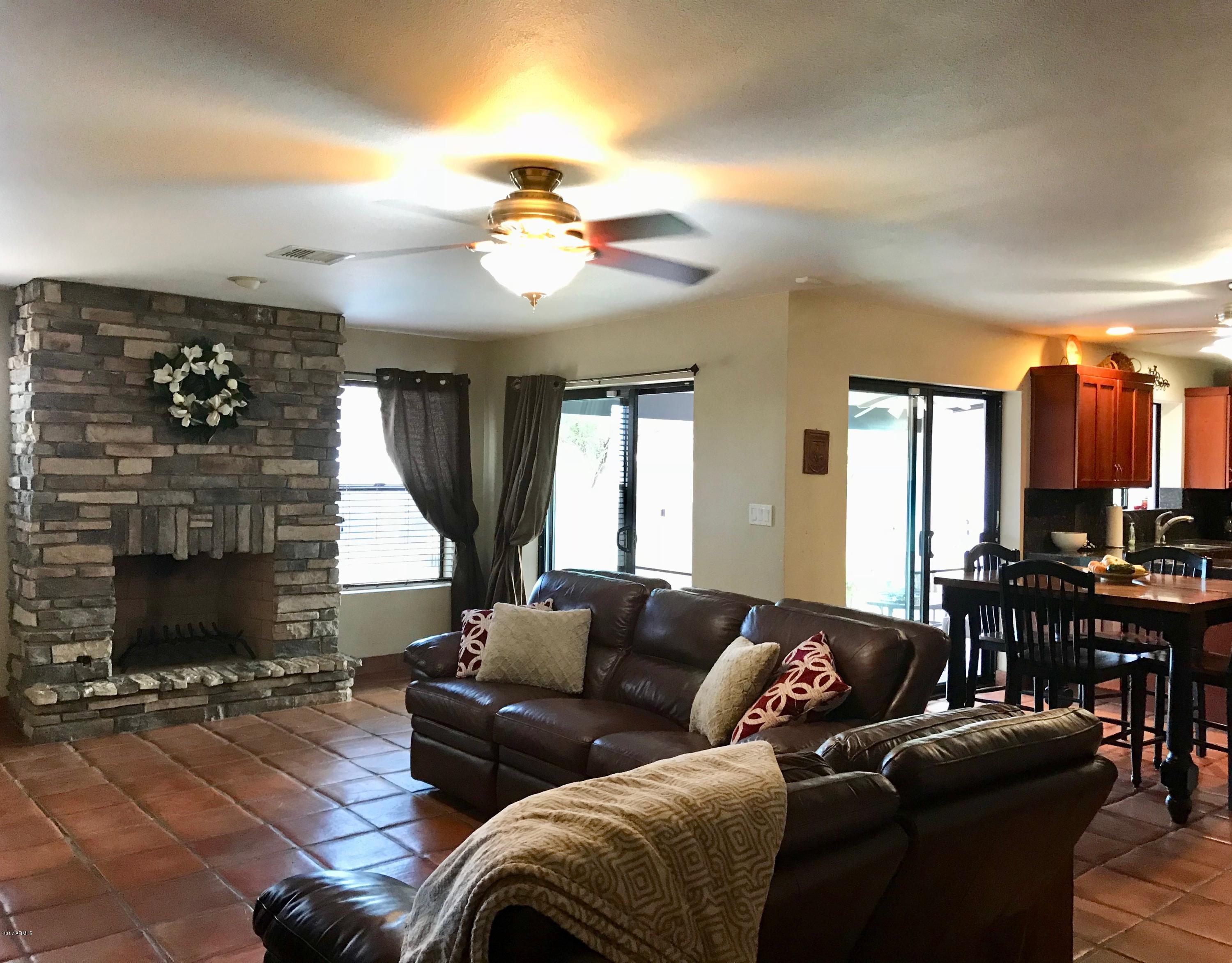 2917 East Bloomfield Road Phoenix, AZ 85032 - Photo 4 of 32 Family Room 2