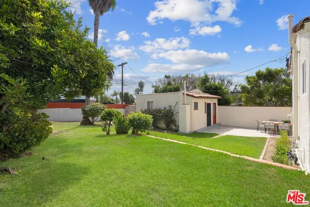 $2,295,000 | 822 Pine Street, Santa Monica, CA 90405