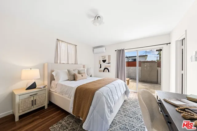 $2,295,000 | 822 Pine Street, Santa Monica, CA 90405