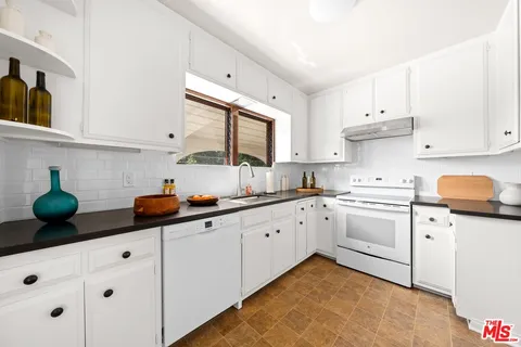 $2,295,000 | 822 Pine Street, Santa Monica, CA 90405