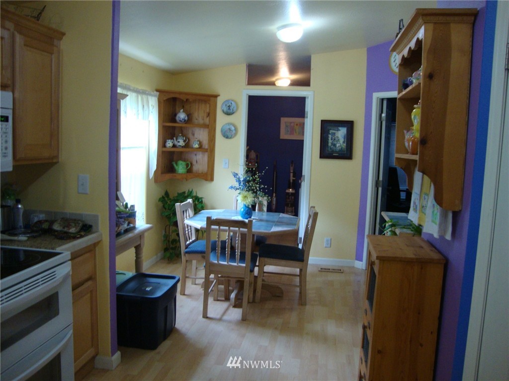 523 Carlson Road Snohomish, WA 98290 - Photo 8 of 23