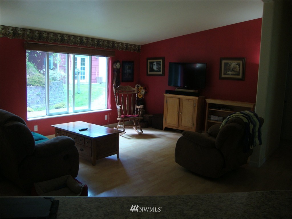 523 Carlson Road Snohomish, WA 98290 - Photo 10 of 23