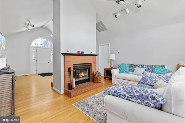 $394,900 | 7239 Supinlick Ridge Road, Mount Jackson, VA 22842