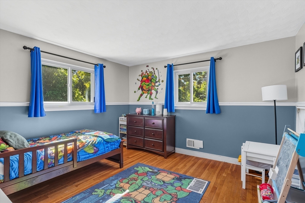 17 Oakvale Road Framingham, MA 01701 - Photo 21 of 42 Gallery Image 21