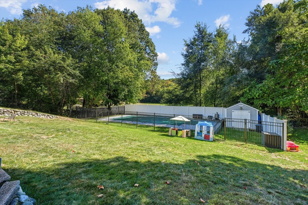 17 Oakvale Road Framingham, MA 01701 - Photo 31 of 42 Gallery Image 31