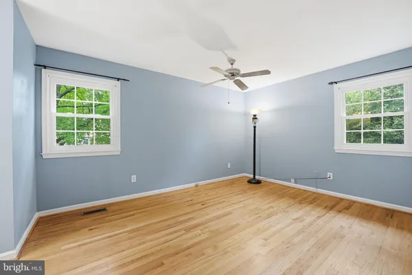 $4,300 | 4804 King Richard Drive, Annandale, VA 22003
