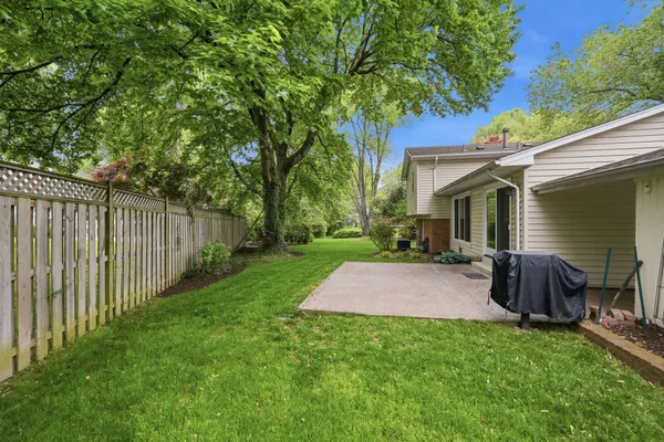 $4,300 | 4804 King Richard Drive, Annandale, VA 22003