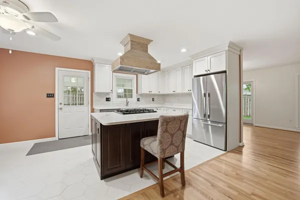 $4,300 | 4804 King Richard Drive, Annandale, VA 22003