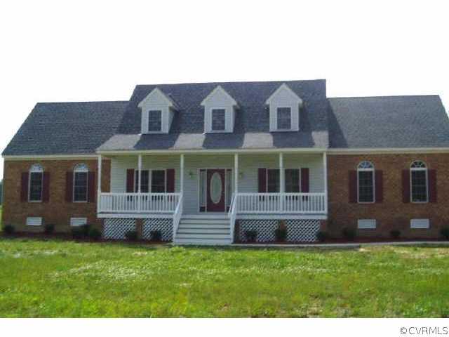 8000 Hines Road Disputanta, VA 23842 - Photo 2 of 2 a front view of house with yard