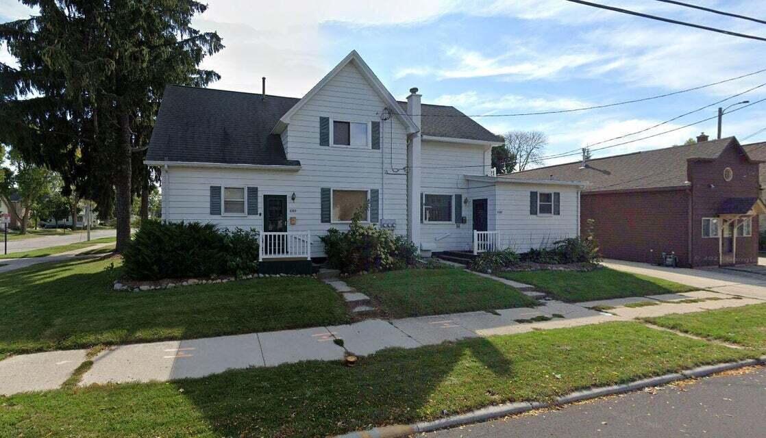 1323 Geele Avenue Sheboygan, WI 53083 - Photo 1 of 10 Front of the house