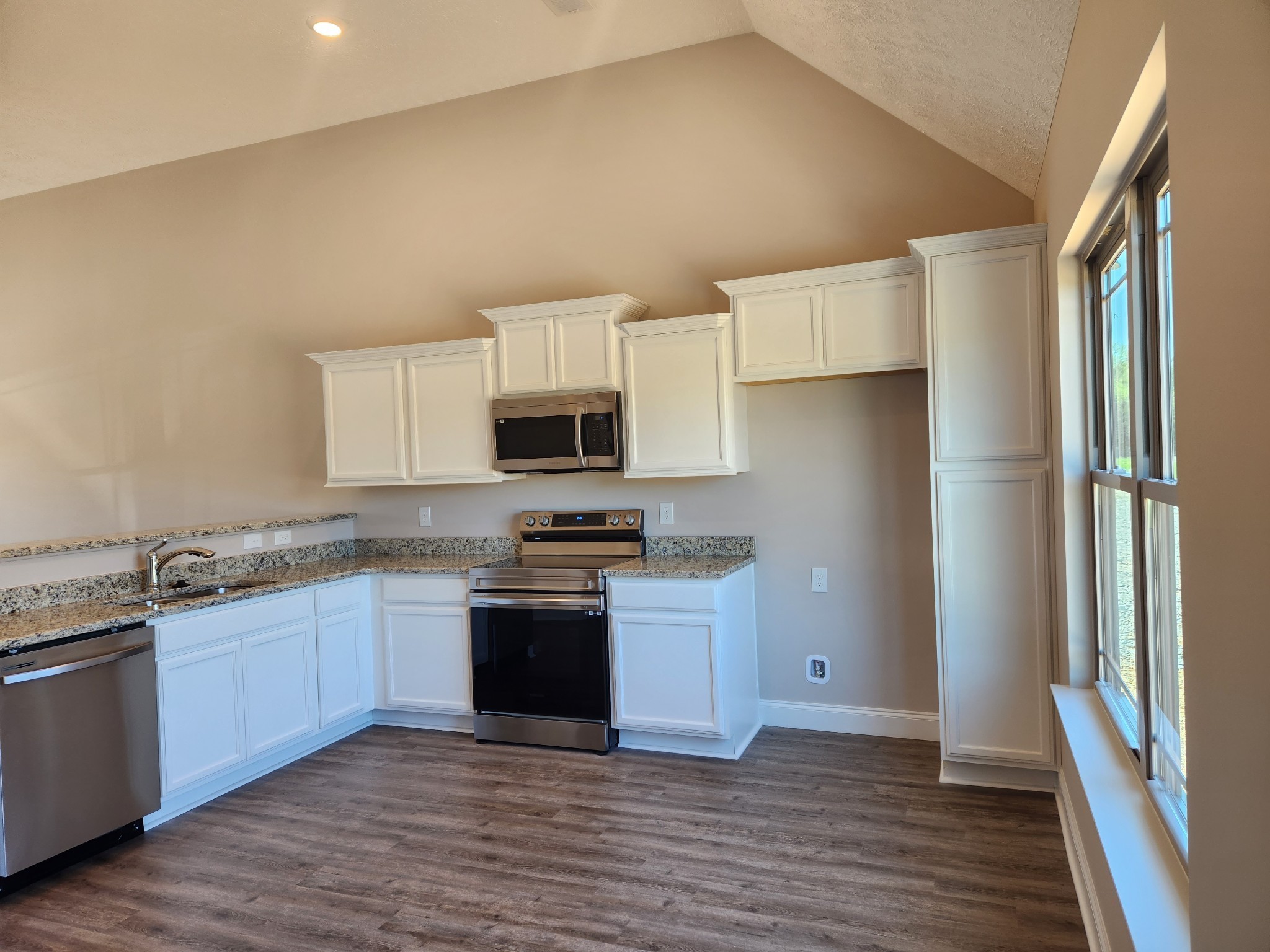 2256 Red Barn Road Christiana, TN 37037 - Photo 10 of 30 Gallery Image 10