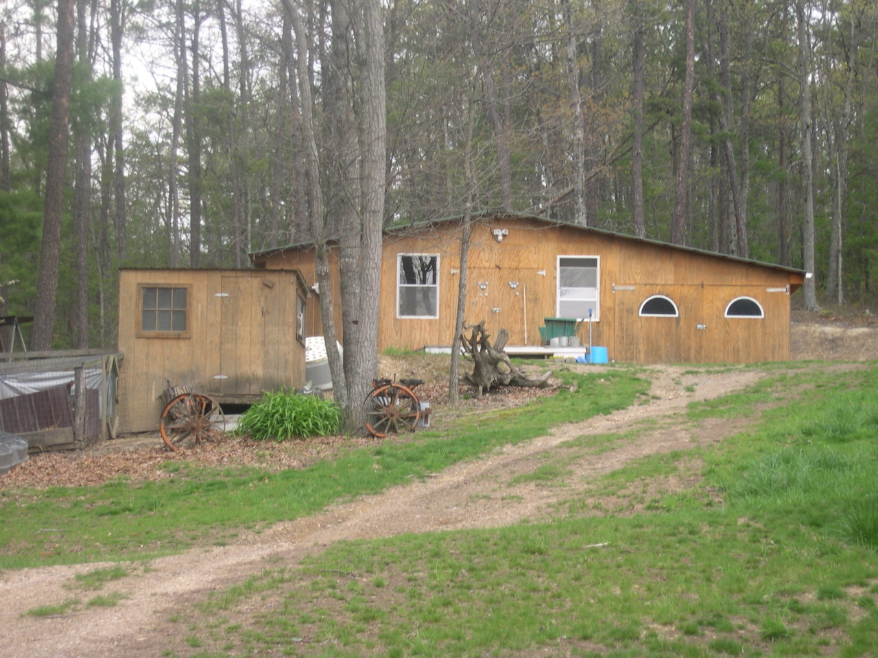 701 Wolfe Road Covington, VA 24426 - Photo 4 of 5 detached garage/shop/lean to