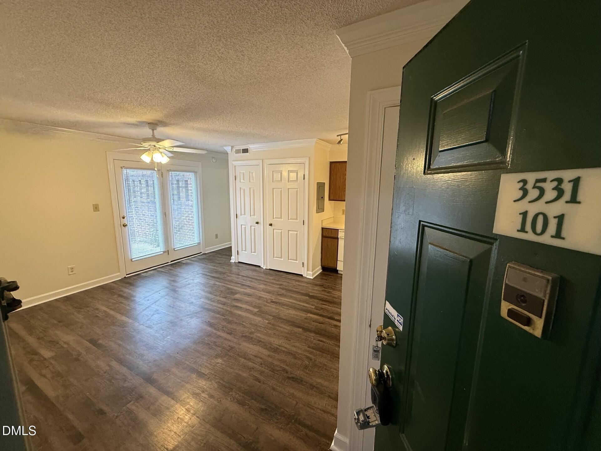 3531 Ivy Commons Drive, Unit 101 Raleigh, NC 27606 - Photo 2 of 8 ad900202-684c-48c4-ba7d-15dd2ab2cbf3