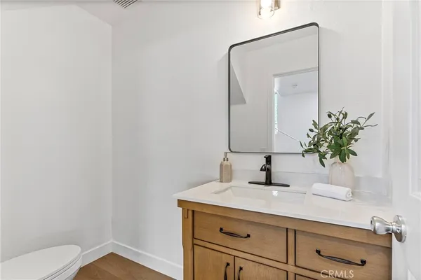 $899,000 | 619 North Wilson Avenue, Unit B, Pasadena, CA 91106