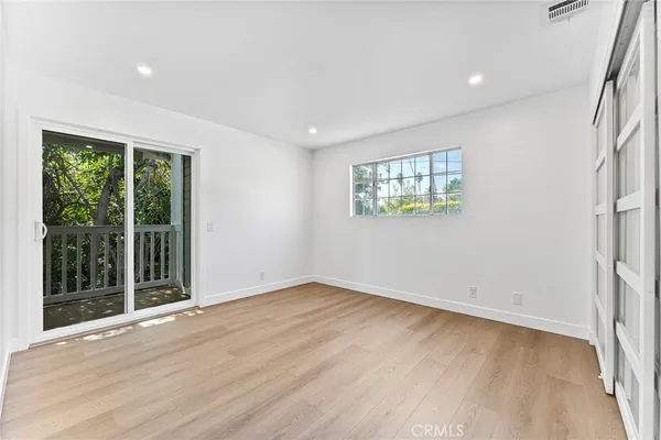 $899,000 | 619 North Wilson Avenue, Unit B, Pasadena, CA 91106