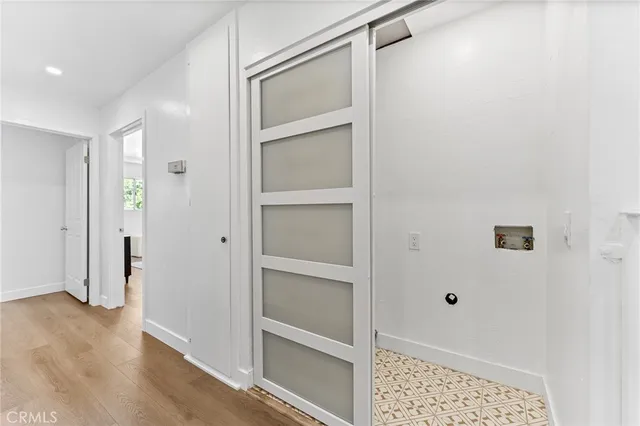 $980,500 | 619 North Wilson Avenue, Unit B, Pasadena, CA 91106