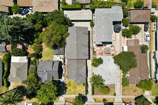 $899,000 | 619 North Wilson Avenue, Unit B, Pasadena, CA 91106