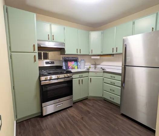 $2,100 | 400 East Randolph Street, Unit 2812, Chicago, IL 60601