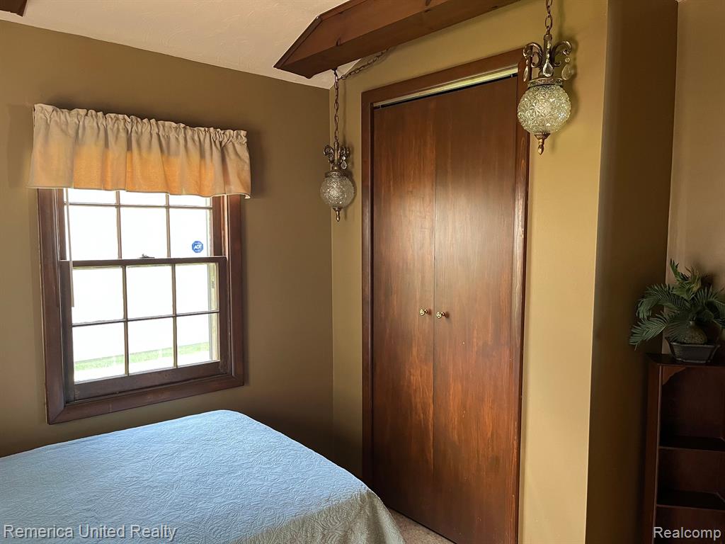 2620 Desmond Road Waterford, MI 48329 - Photo 26 of 39