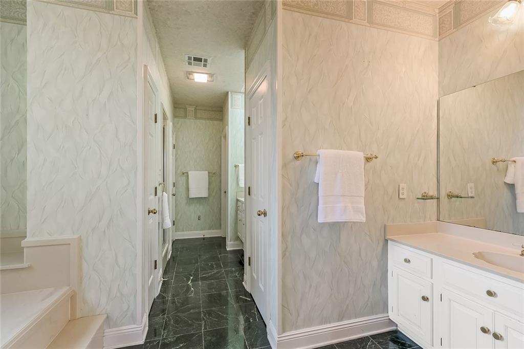128 East Ruelle Drive Mandeville, LA 70471 - Photo 15 of 30 Gallery Image 15
