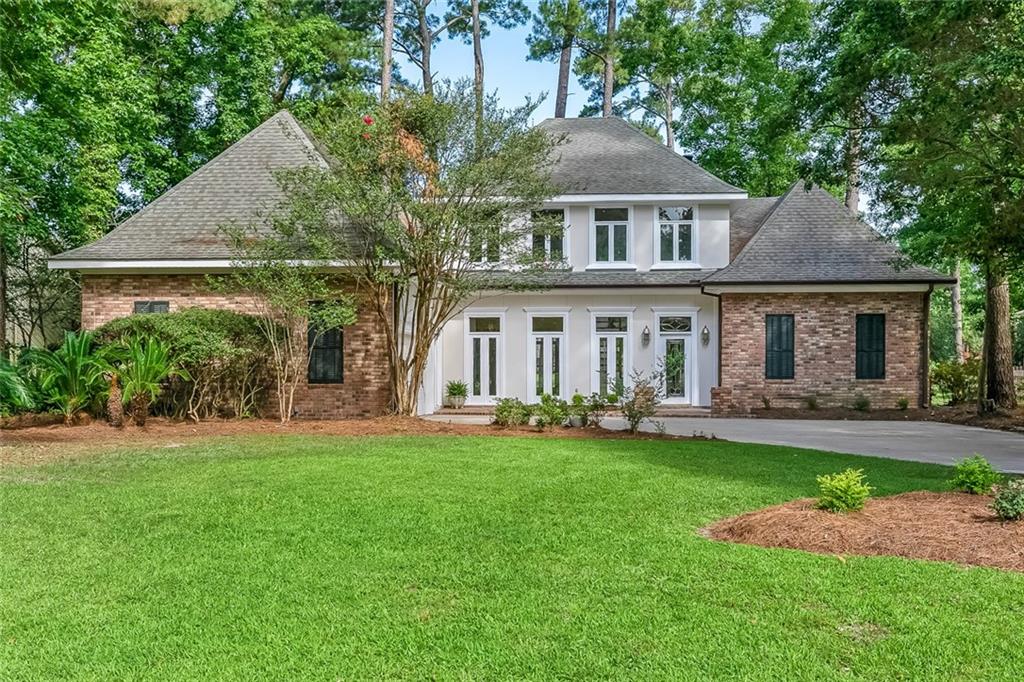 128 East Ruelle Drive Mandeville, LA 70471 - Photo 3 of 30 Gallery Image 3