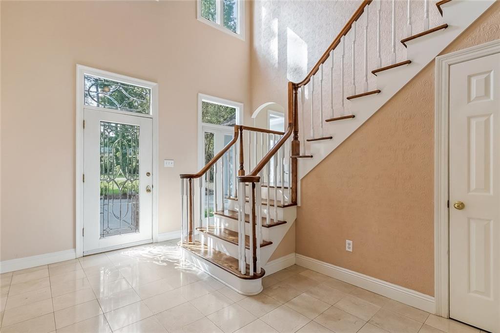 128 East Ruelle Drive Mandeville, LA 70471 - Photo 4 of 30 Gallery Image 4