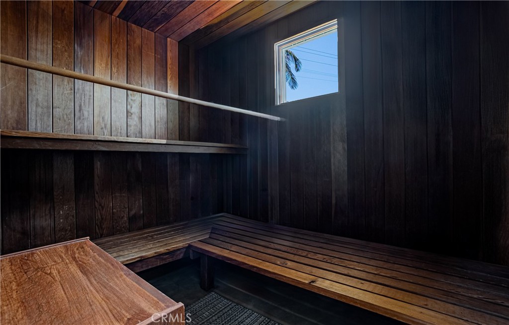 401 Flint Avenue Long Beach, CA 90814 - Photo 33 of 45