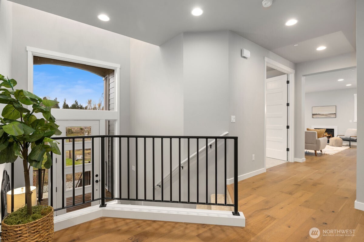 7879 South 132nd Street Seattle, WA 98178 - Photo 18 of 37 a view of a hallway with entryway