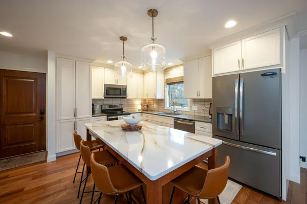 $459,000 | 3819 Cedar Creek Court, Fairmont, MN 56031