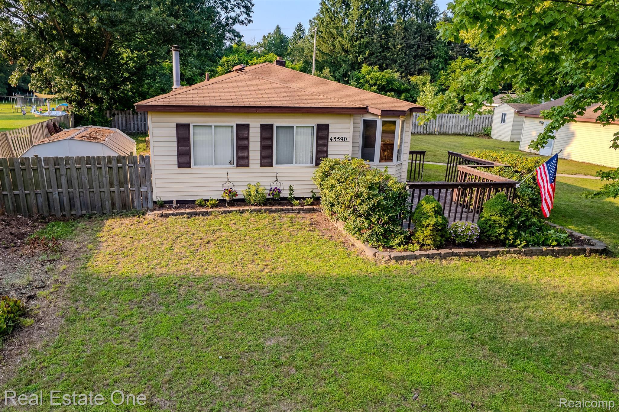 43590 Harris Road Belleville, MI 48111 - Photo 24 of 28 Gallery Image 24