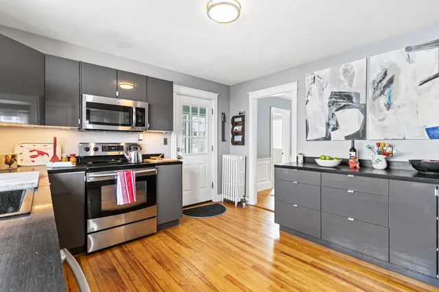 $710,000 | 102 Walnut Street, South Portland, ME 04106