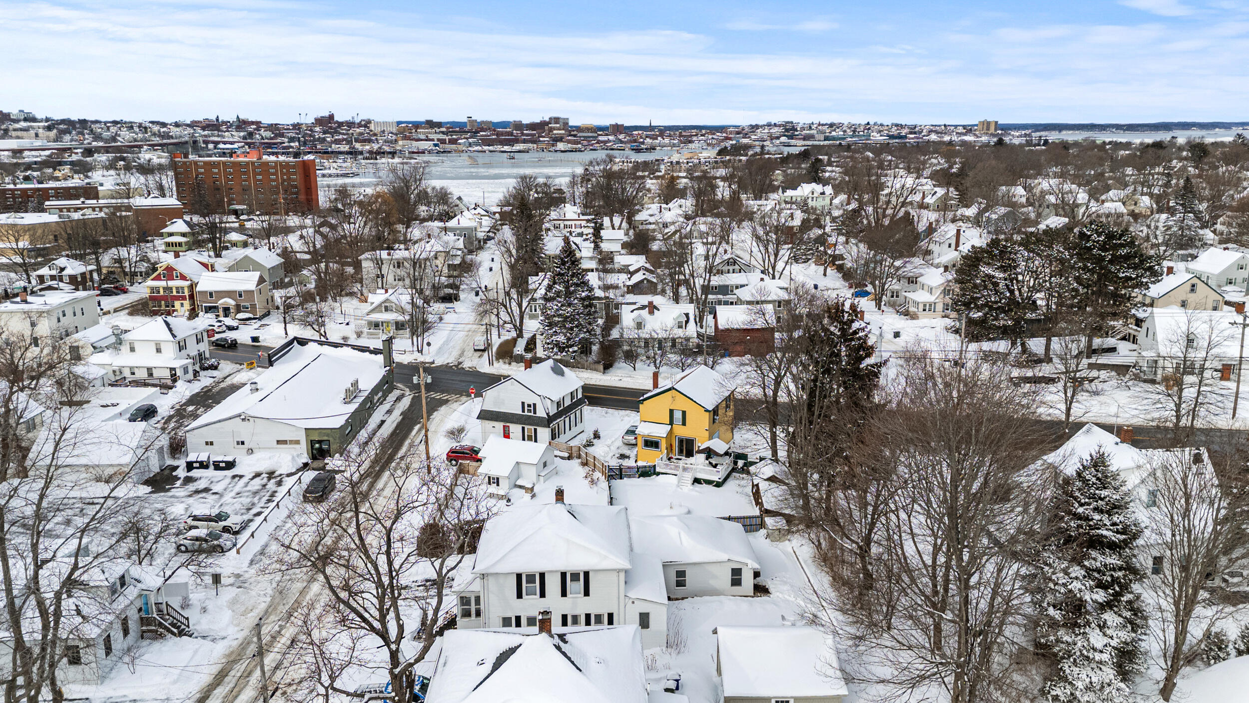102 Walnut Street South Portland, ME 04106 - Photo 35 of 37 102 walnut st, south portland-43