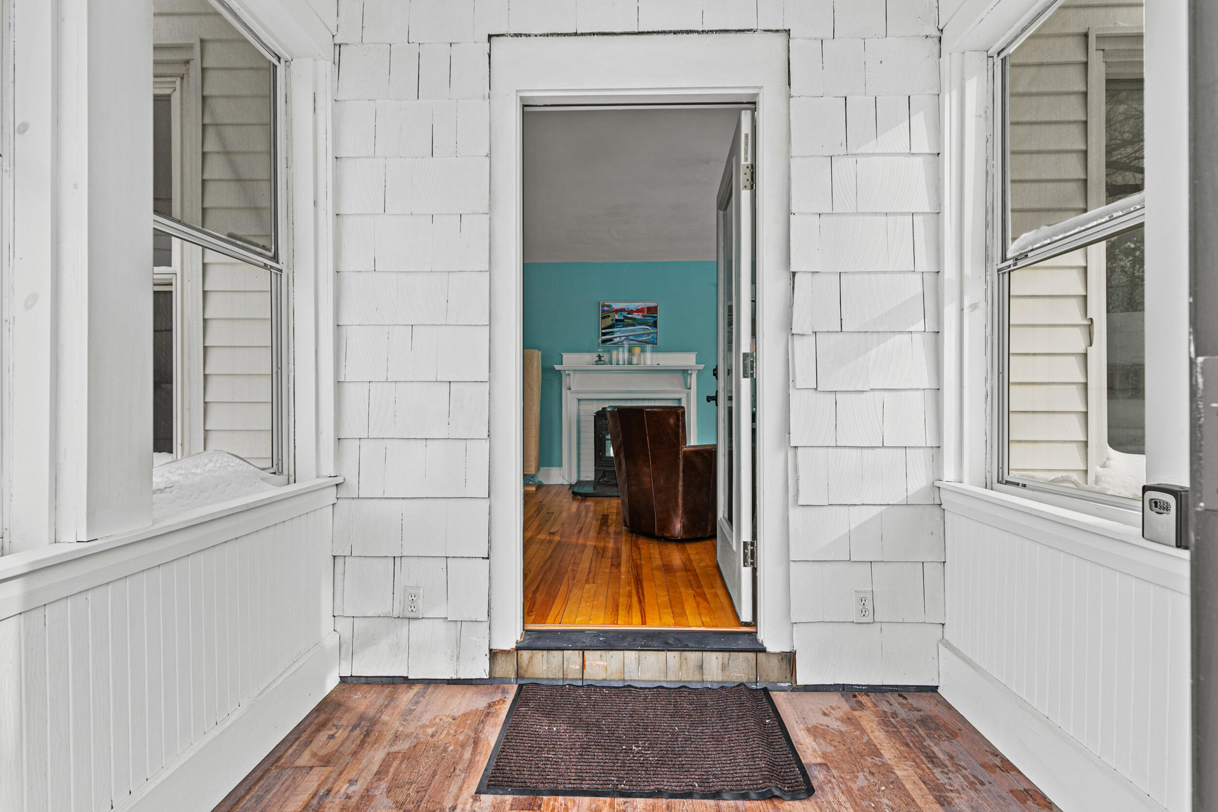 102 Walnut Street South Portland, ME 04106 - Photo 5 of 37 102 walnut st, south portland-29