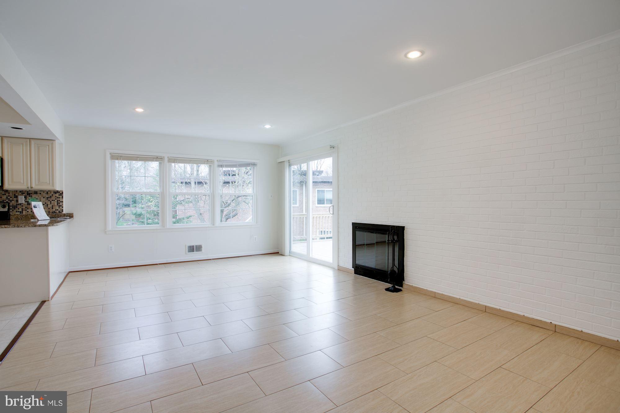 8107 Falstaff Road McLean, VA 22102 - Photo 12 of 29 Family Room