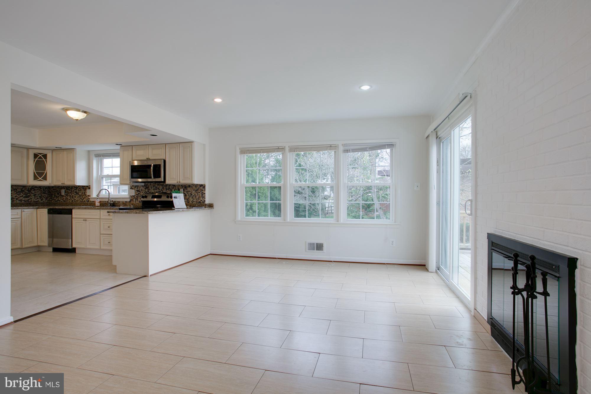 8107 Falstaff Road McLean, VA 22102 - Photo 13 of 29 Family Room