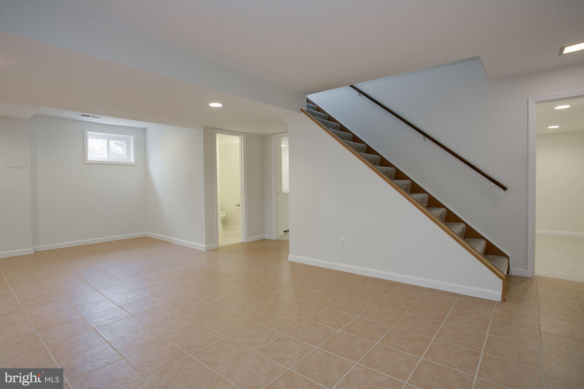 8107 Falstaff Road McLean, VA 22102 - Photo 23 of 29 Lower level