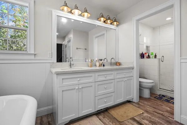 $630,000 | 2366 Templeton Drive, Redding, CA 96002