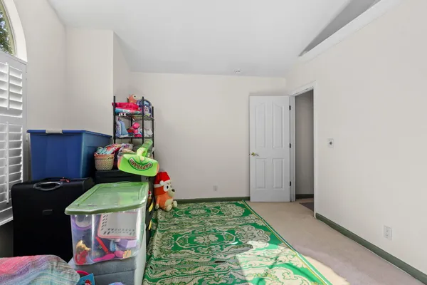 $630,000 | 2366 Templeton Drive, Redding, CA 96002