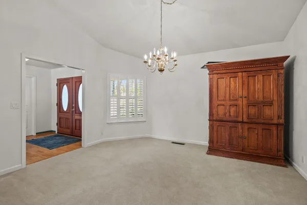 $630,000 | 2366 Templeton Drive, Redding, CA 96002