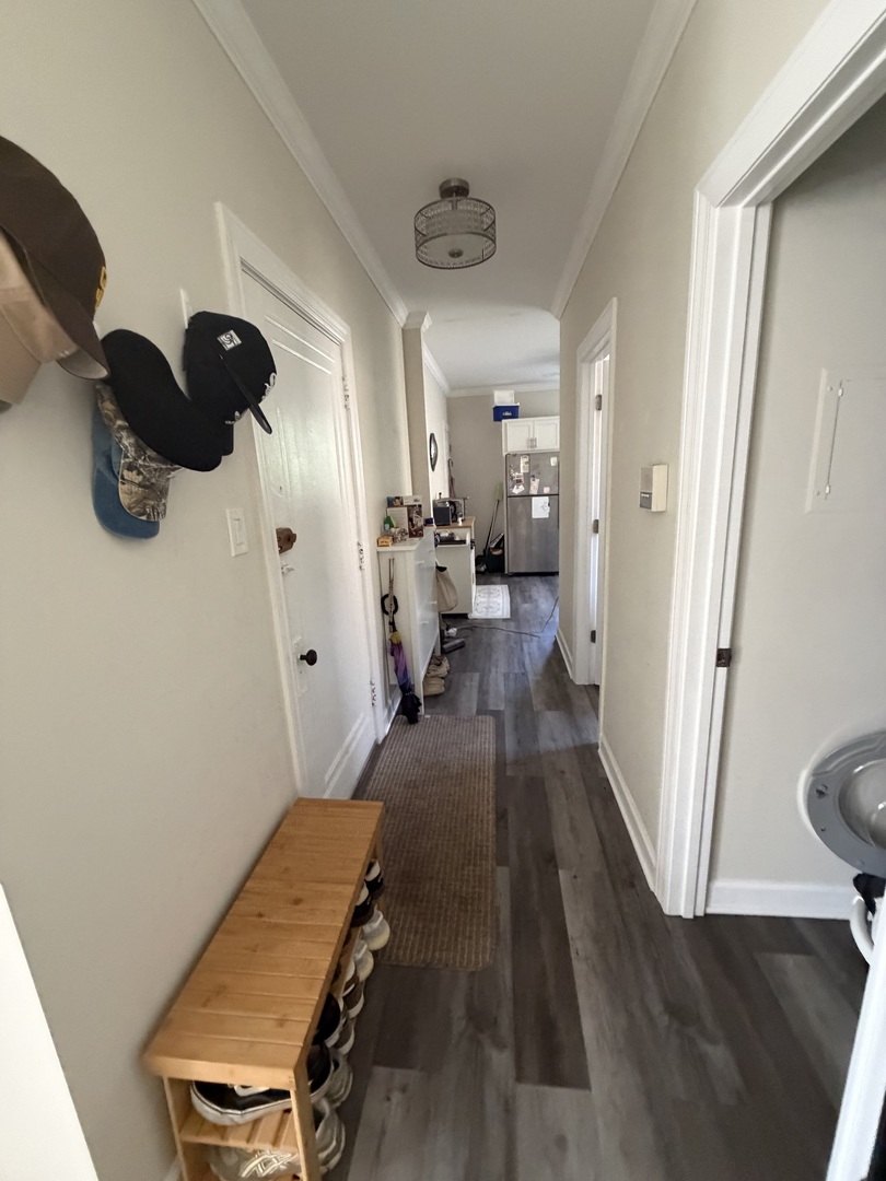 646 West Roscoe Street, Unit 2N Chicago, IL 60657 - Photo 7 of 13