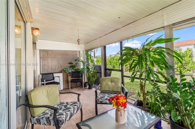 $3,800 | 7464 Pinewalk Drive South, Unit 8118, Margate, FL 33063