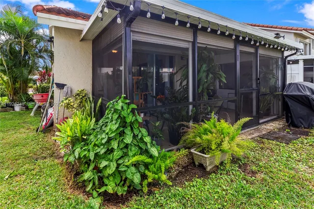 $3,800 | 7464 Pinewalk Drive South, Unit 8118, Margate, FL 33063