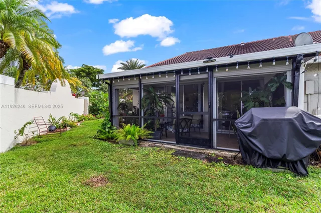 $3,800 | 7464 Pinewalk Drive South, Unit 8118, Margate, FL 33063