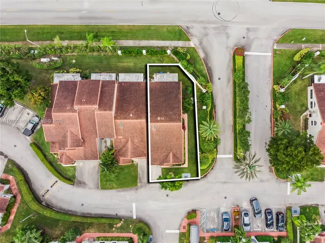 $3,800 | 7464 Pinewalk Drive South, Unit 8118, Margate, FL 33063