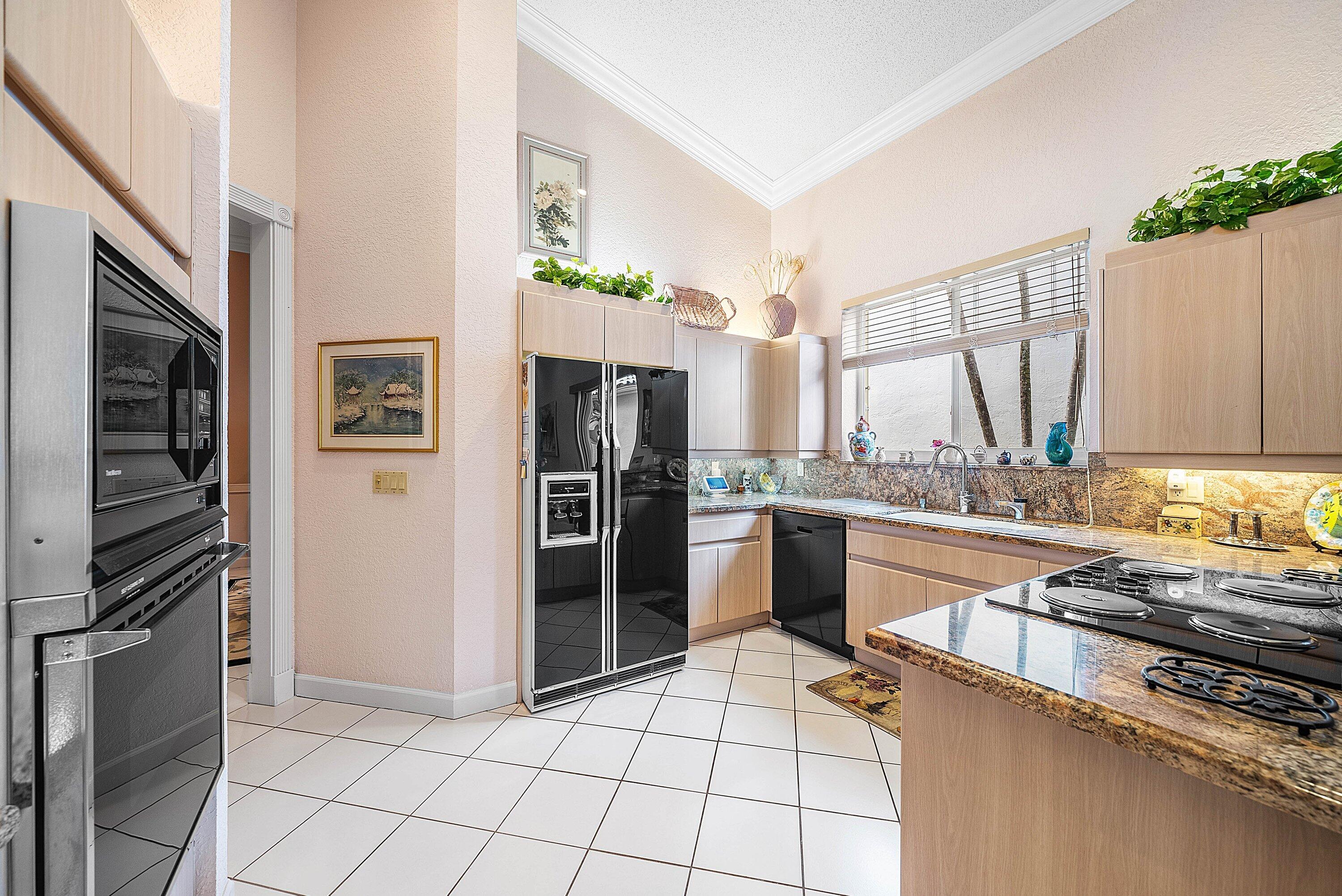 5791 Bridleway Circle Boca Raton, FL 33496 - Photo 9 of 44 009-5791BridlewayCircle-BocaRaton-FL-334