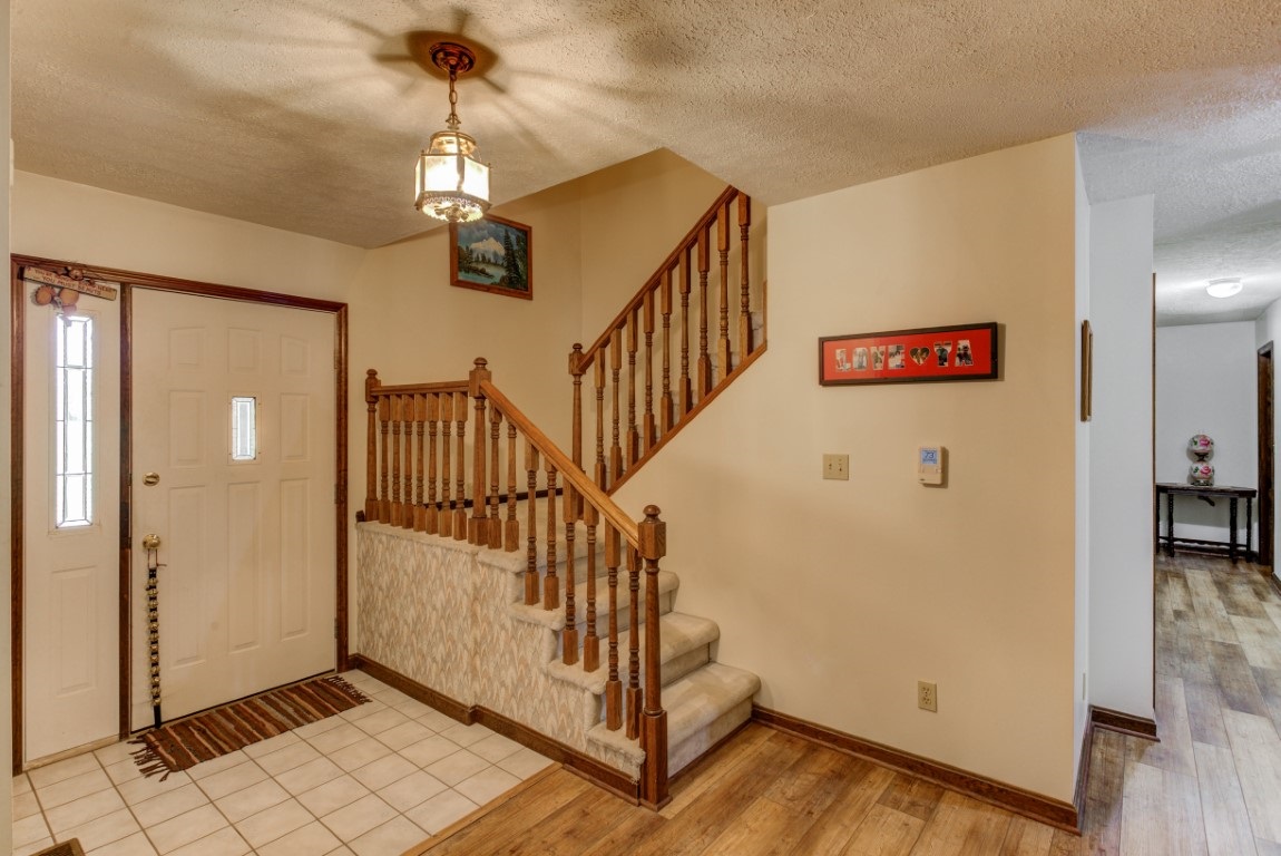 211 East Tennyson Road Boonville, IN 47601 - Photo 5 of 36 Gallery Image 5