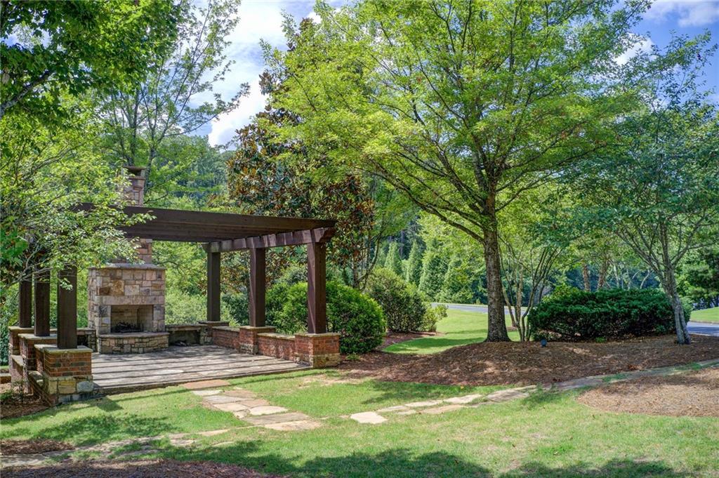 3869 Teesdale Court Sandy Springs, GA 30350 - Photo 8 of 13