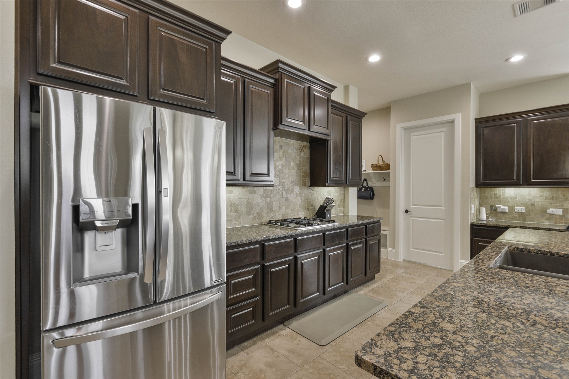 6827 Birdseye Maple Lane Spring, TX 77389 - Photo 17 of 46