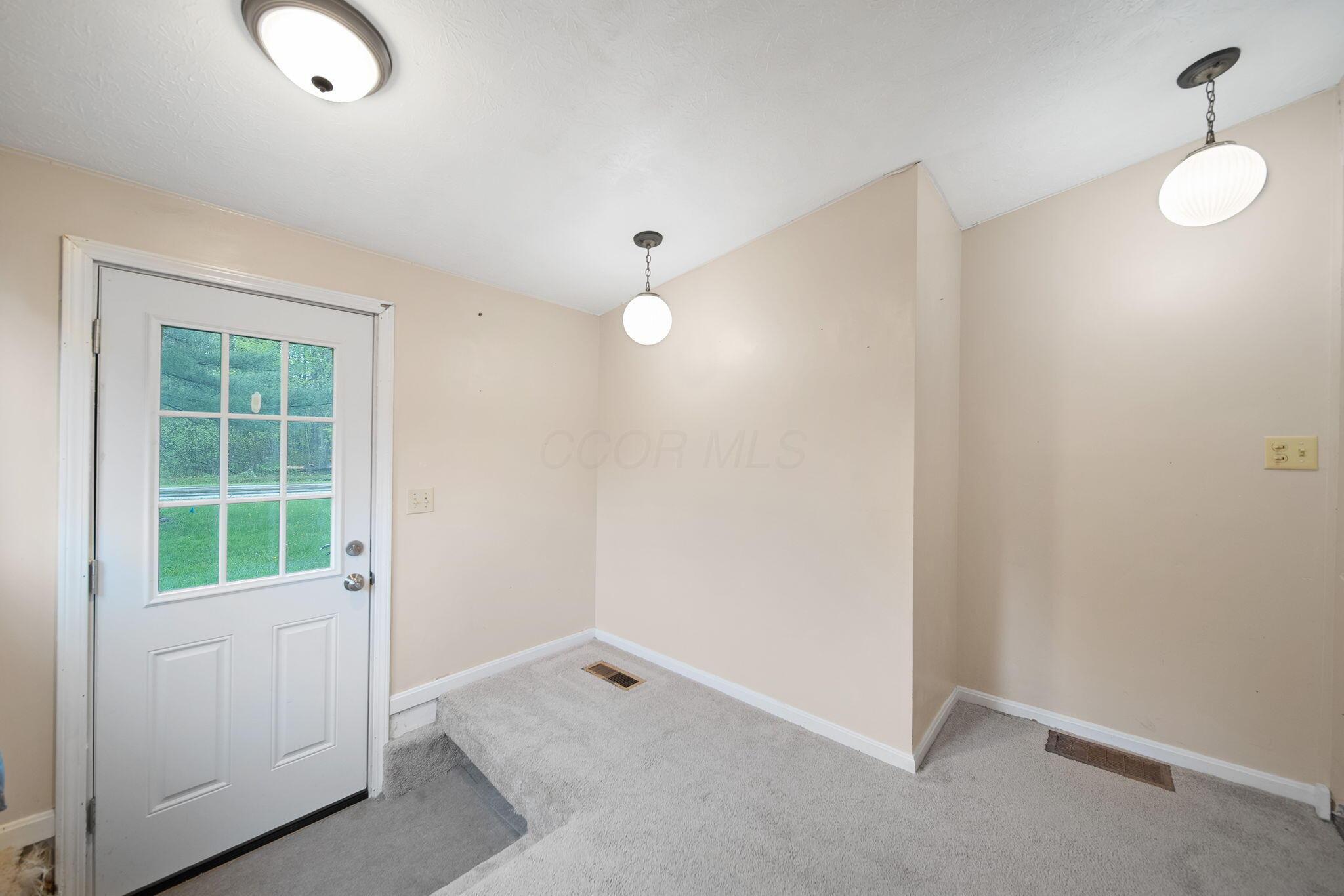 6810 Barrett Road Geneva, OH 44041 - Photo 29 of 78 27-web-or-mls-DSC09519